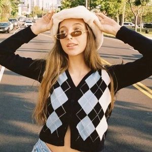 Brandy Melville sweater